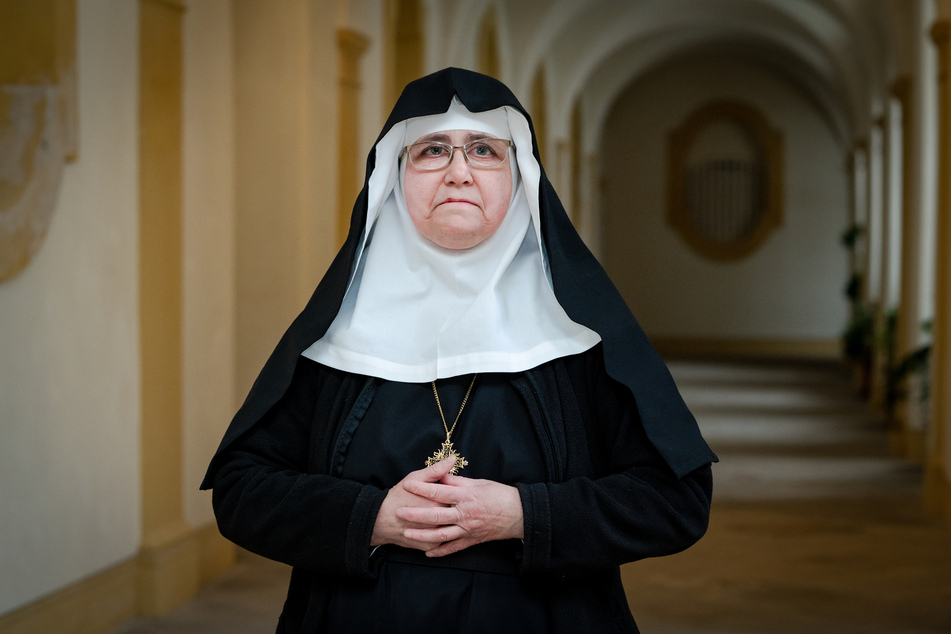 Mutter Elisabeth ist Äbtissin des Klosters St. Marienthal im ostsächsischen Ostritz, lebt dort seit 35 Jahren als Nonne.