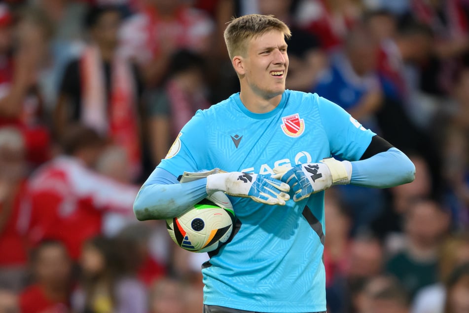 Cottbus-Keeper Elias Bethke (22) machte mit starken Leistungen auf sich aufmerksam.