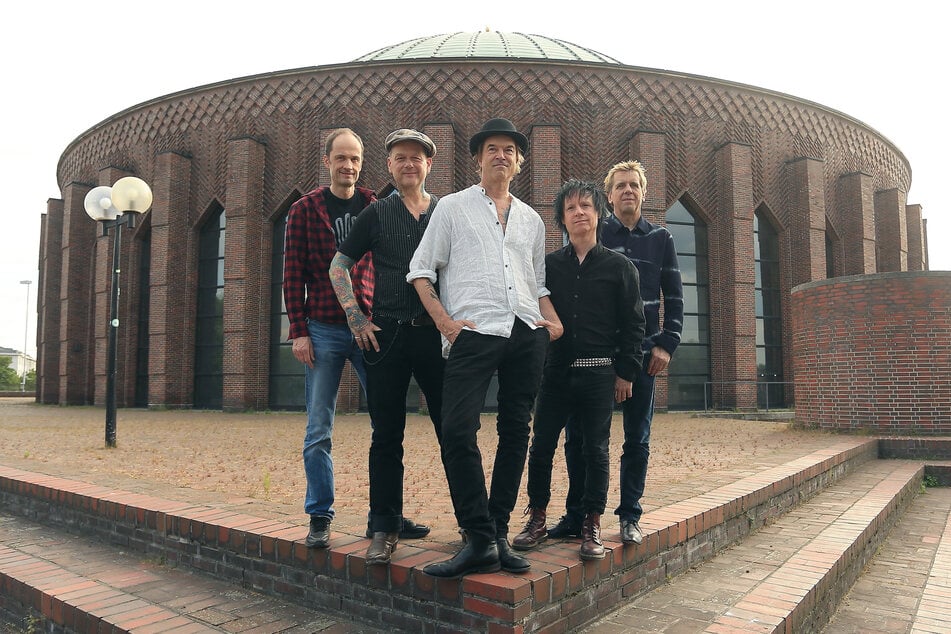 Ihr letztes Stadion-Konzert spielen die Toten Hosen in ihrer Heimatstadt Düsseldorf am 10. Juli. (Archivfoto)