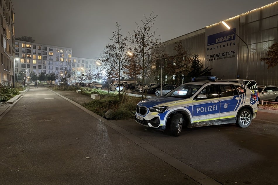 Der Einsatz fand in der Constanze-Hallgarten-Straße in Obersendling statt.