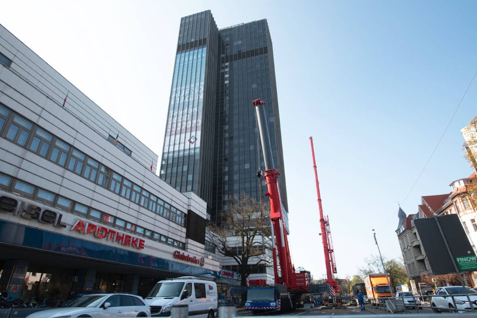 Das Hochhaus, in dem Eigentumswohnungen entstehen sollen, stand vorher seit Jahren leer.