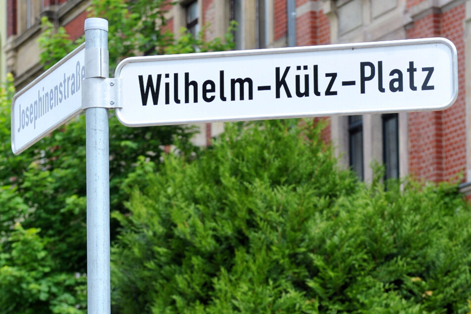 Am Wilhelm-Külz-Platz in Chemnitz wurde eine Frau (56) von einem bisher Unbekannten attackiert. (Archivbild)