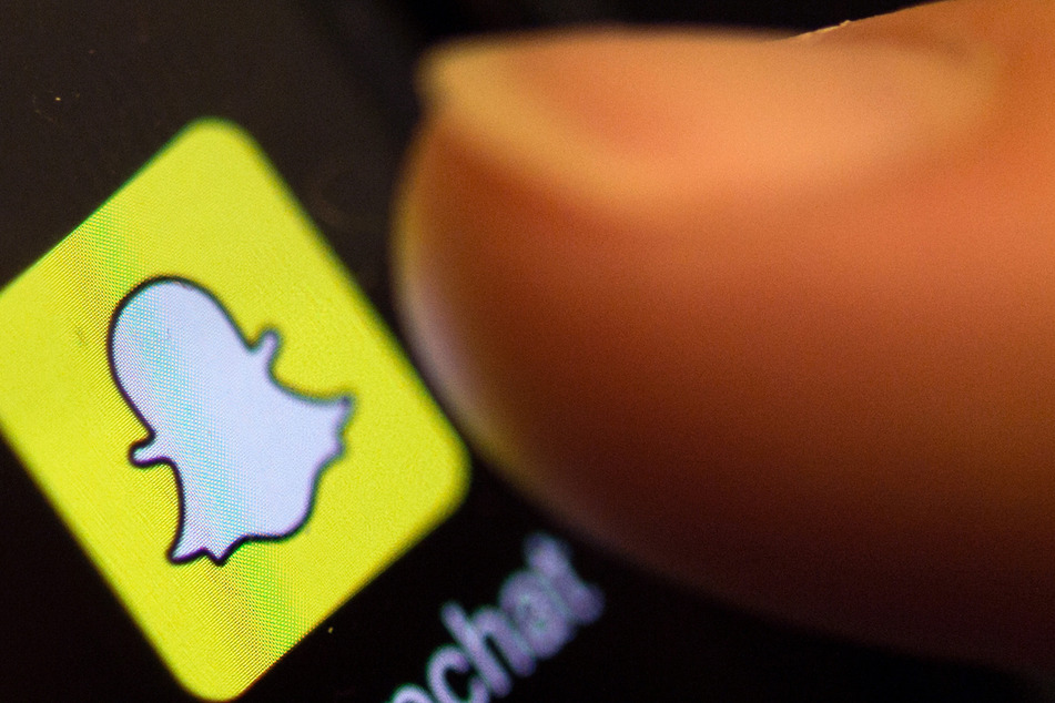 Über Snapchat hatte die Aushilfs-Lehrerin Kontakt zu dem Jugendlichen aufgenommen (Symbolbild).