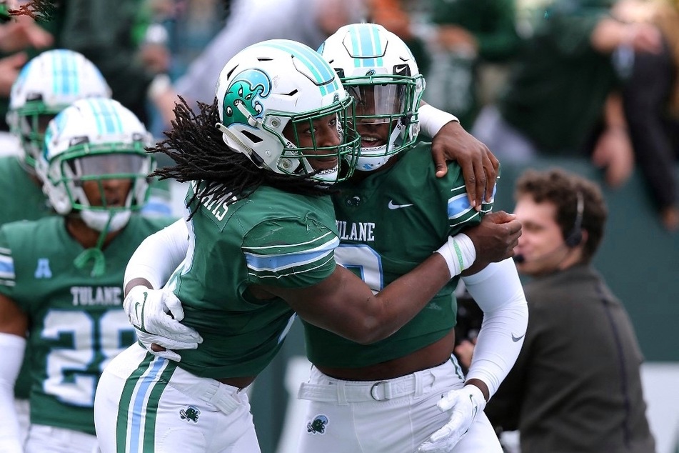 Tulane's coaching staff and announcers flip out over wild OT win