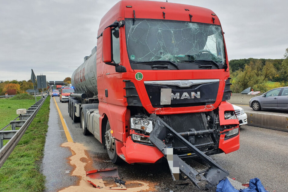Verkehrschaos auf der A6 nach zwei Unfällen in beide Richtungen