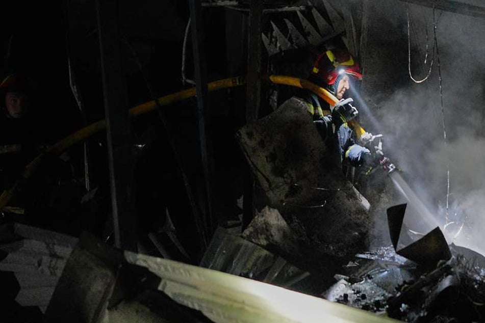 Ukraine-Krieg: Sieben Tote bei Luftangriff auf Eisenbahndepot in Kiew
