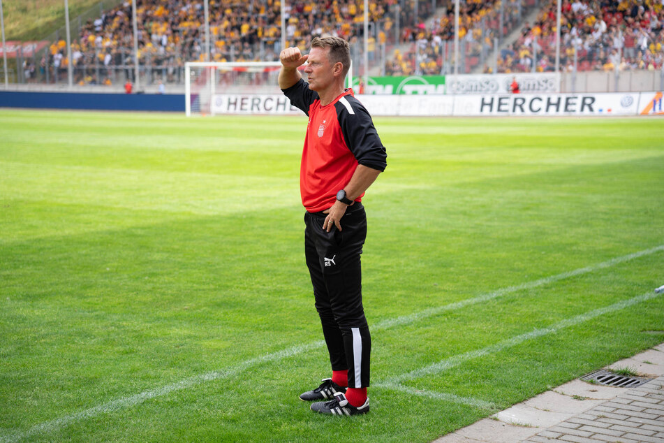 FSV-Coach Rico Schmitt (54) geht mit Weitsicht an die Aufgabe Regionalliga.