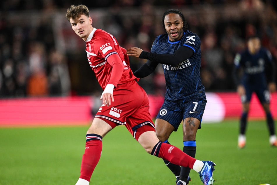 Rav van den Berg (21, l.) kam im Sommer für acht Millionen Euro vom englischen Zweitligisten FC Middlesbrough nach Köln.