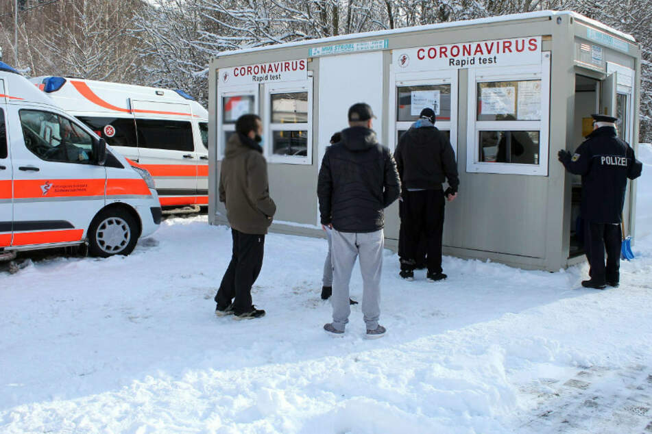 Berufspendler aus Tschechien müssen sich auf Corona schnelltesten lassen. (Archiv)