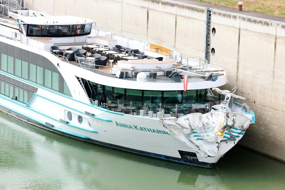 Die "Anna Katharina" wurde am Bug beschädigt. Leck schlug das Schiff allerdings nicht.