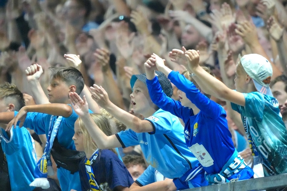 Der Chemnitzer FC bestreitet am Sonntag (11.8.) das zweite Saisonheimspiel gegen den FSV Zwickau.