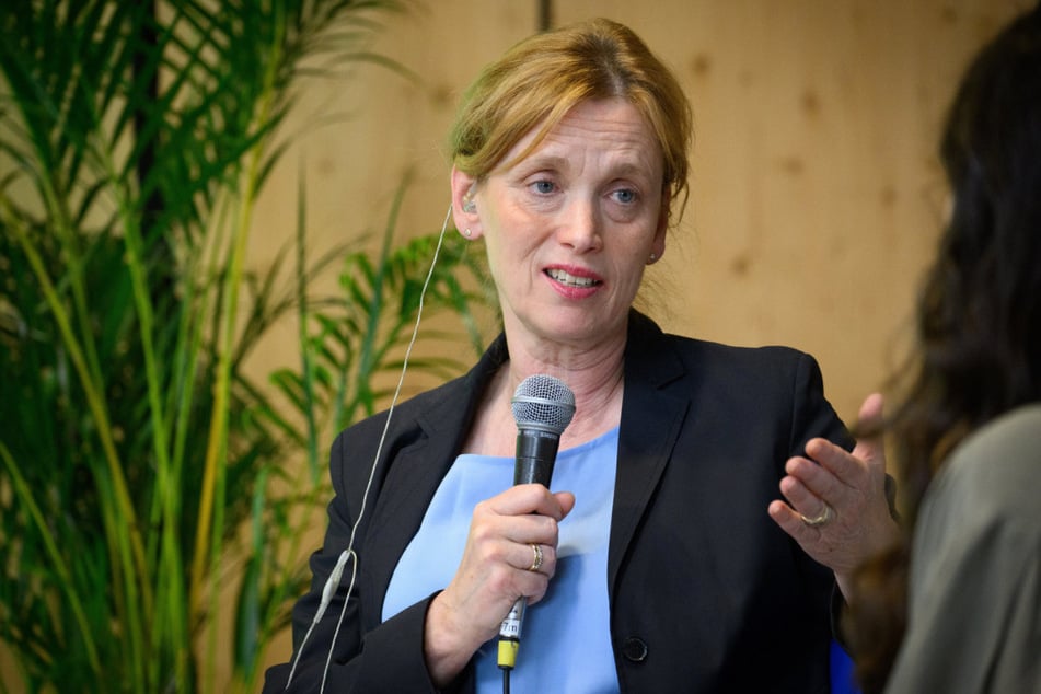 Könnte im Sommer zur Schlüsselfigur werden: Die 60-jährige Jugendministerin Karin Prien (CDU).