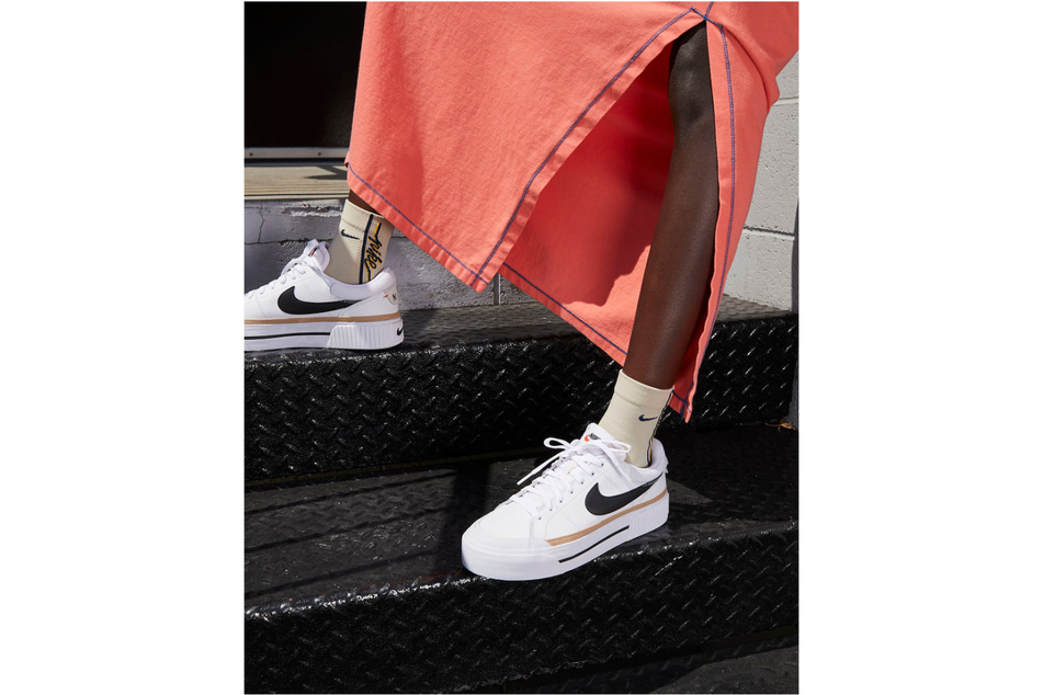 Die "Court Legacy Lift" von Nike sind der stylische Hingucker und ein absolutes Must-Have.