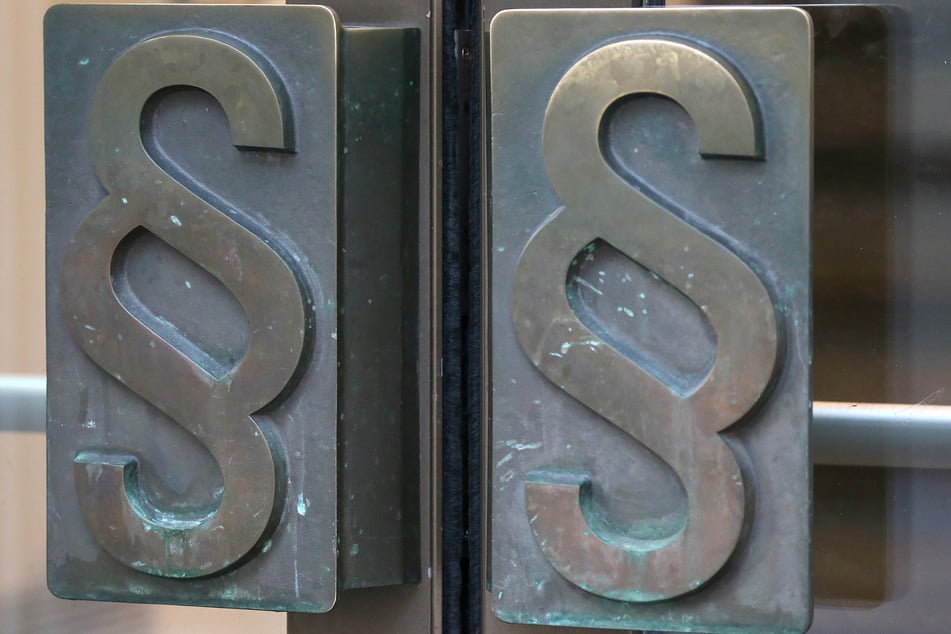 Ein Bonner Richter hat Untersuchungshaft gegen den 41-jährigen Verdächtigen angeordnet. (Symbolbild)