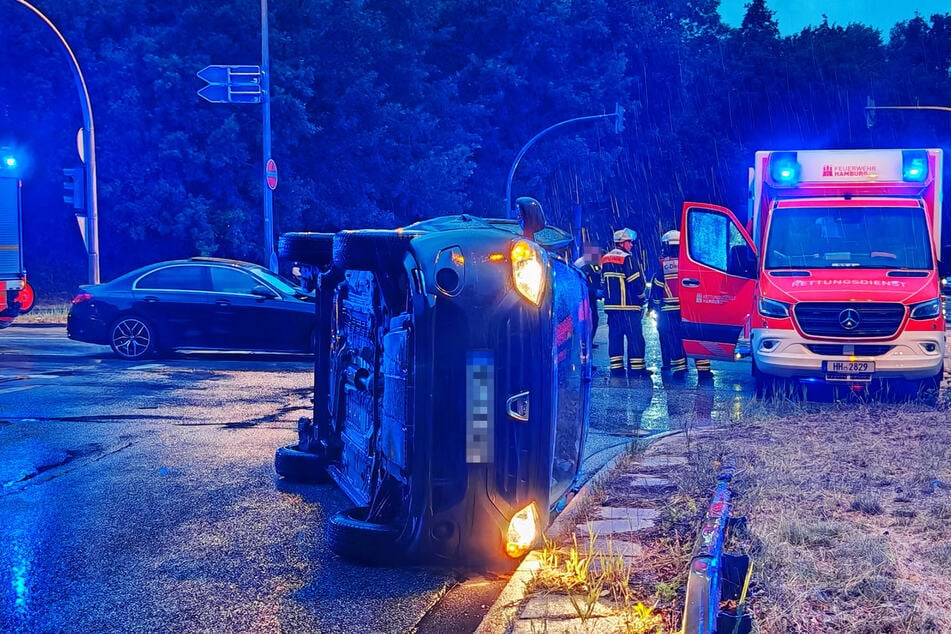 Auf der B75 an der Abfahrt Georgswerder in Hamburg hat es einen Unfall gegeben.