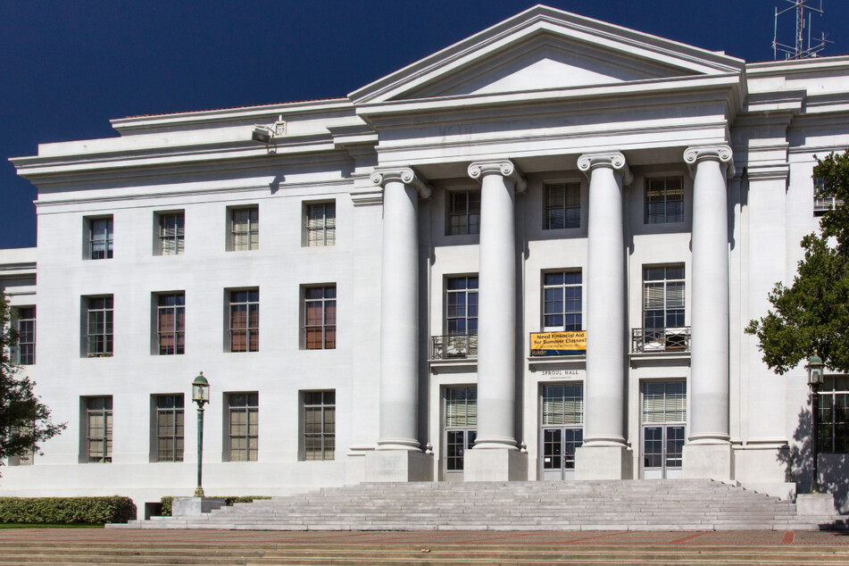 Die Berkeley-Universität ist eine der renommiertesten Bildungsstätten der USA - nun wurde dort ein Skelett gefunden!