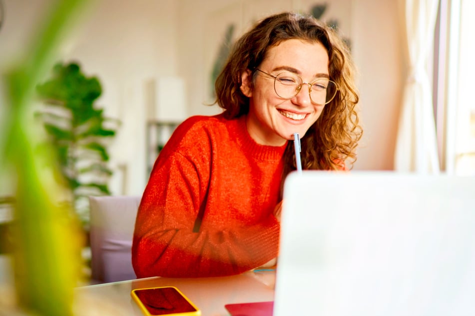 Auf der Suche nach Mitarbeitern Vertriebsservice (m/w/d) bietet der ista Customer Service spannende Job-Vorteile.