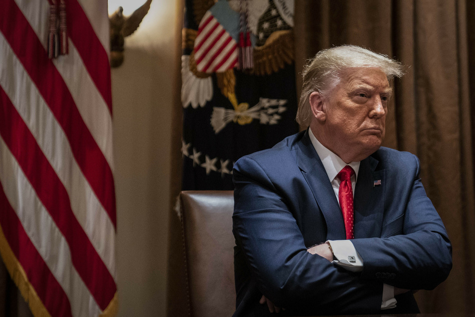 Das dürfte US-Präsident Donald Trump nicht gefallen: Die US-Wirtschaft dürfte im zweiten Quartal wegen der Corona-Krise dramatisch eingebrochen sein: Die US-Notenbank warnt vor einem historischen Negativrekord.