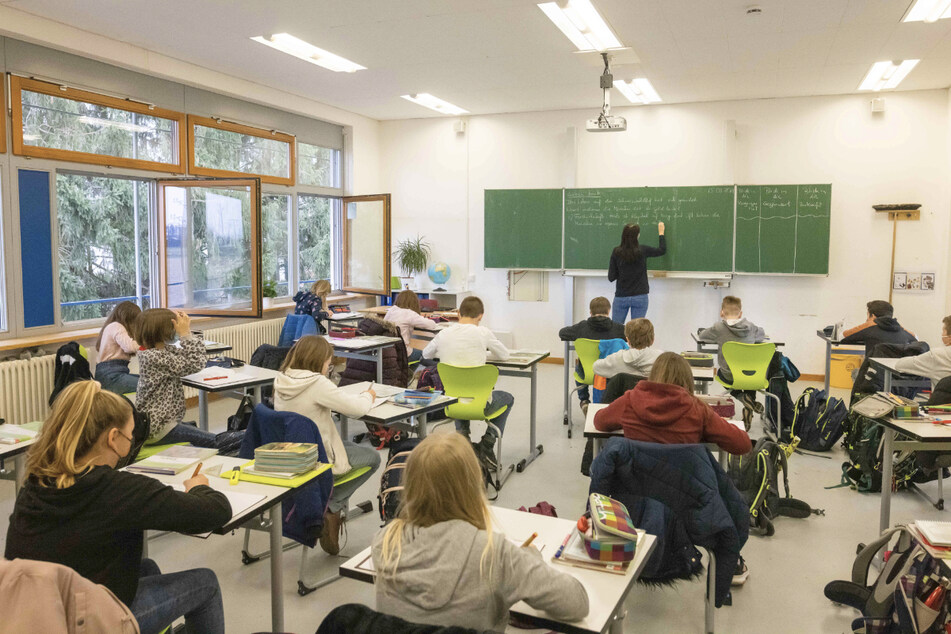 Im vergangenen Schuljahr konnten Eltern ihre Kinder wegen Corona einfach zuhause online unterrichten lassen.