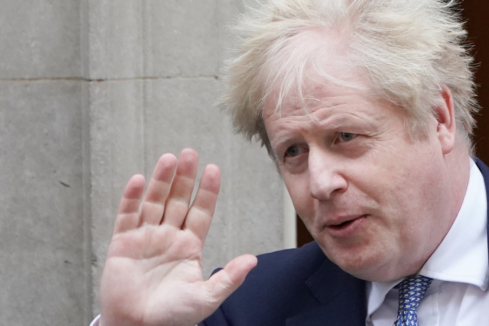 "Party"-Boris in Feierlaune: Johnson plant trotz Skandal seine Wiederwahl