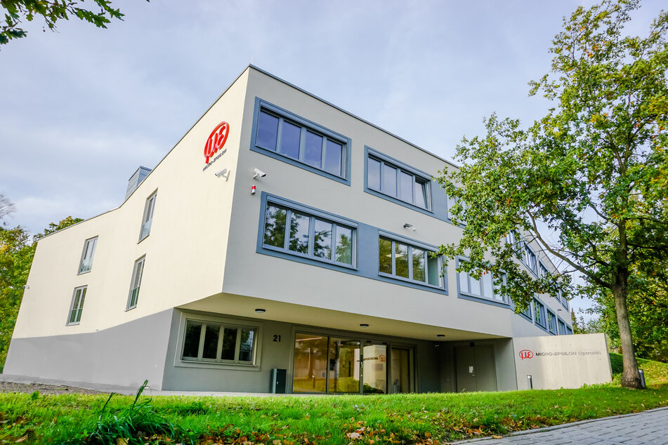 Wer gerade eine neue berufliche Herausforderung sucht, könnte bei Micro-Epsilon Optronic fündig werden.