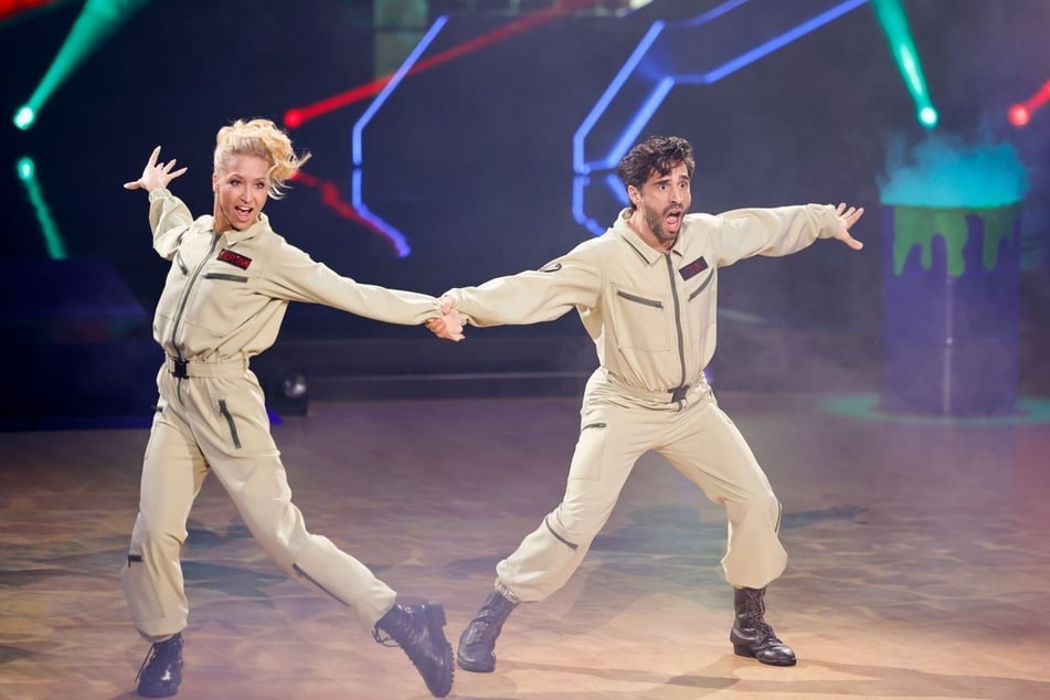 Für GZSZ-Schauspieler Jan Kittmann (43) und Profitänzerin Kathrin Menzinger (37) reichte es am Freitagabend nicht zum Weiterkommen bei "Let's Dance".