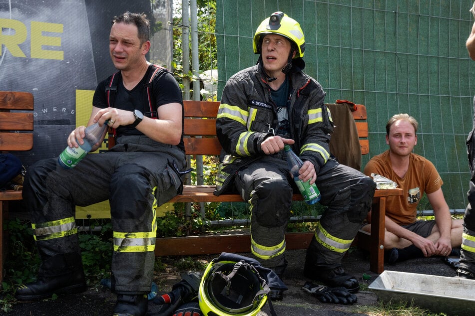 Mehr als 250 Feuerwehrleute waren bei großer Hitze im Einsatz.