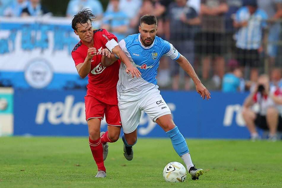 Niclas Erlbeck (r.) fehlt dem CFC am Sonntag. Er leidet an einer Entzündung im Fuß.