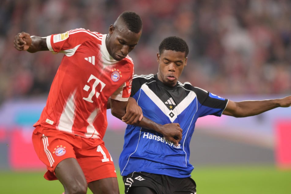 Abwehrspieler Warmed Omari (25) kehrt nach langer Verletzung gegen den Rekordmeister zurück in den Kader der Hanseaten.