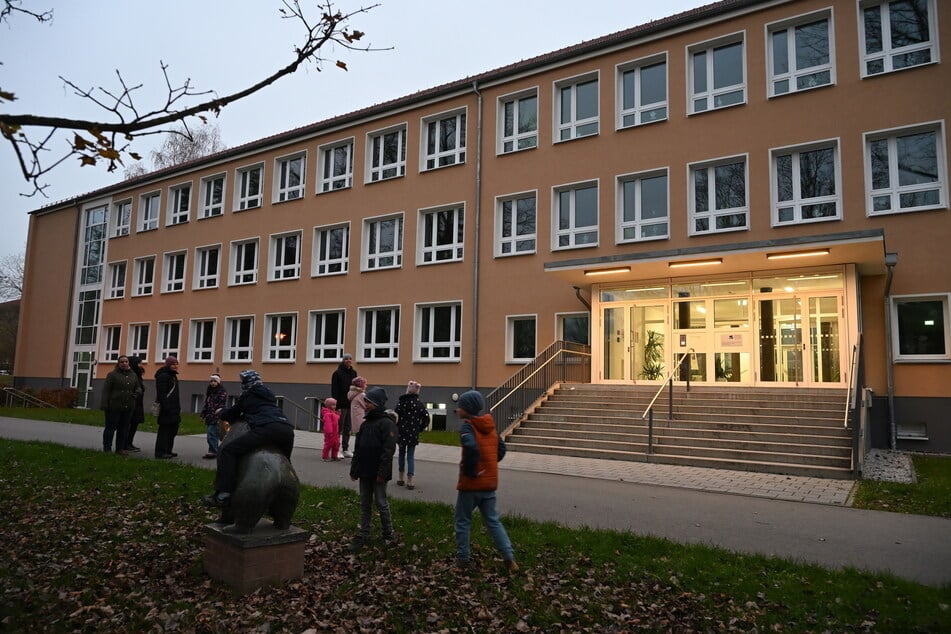 Ausweichstandort ist die Grundschule "Emanuel-Gottlieb-Flemming" in der Albert-Schweitzer-Straße.