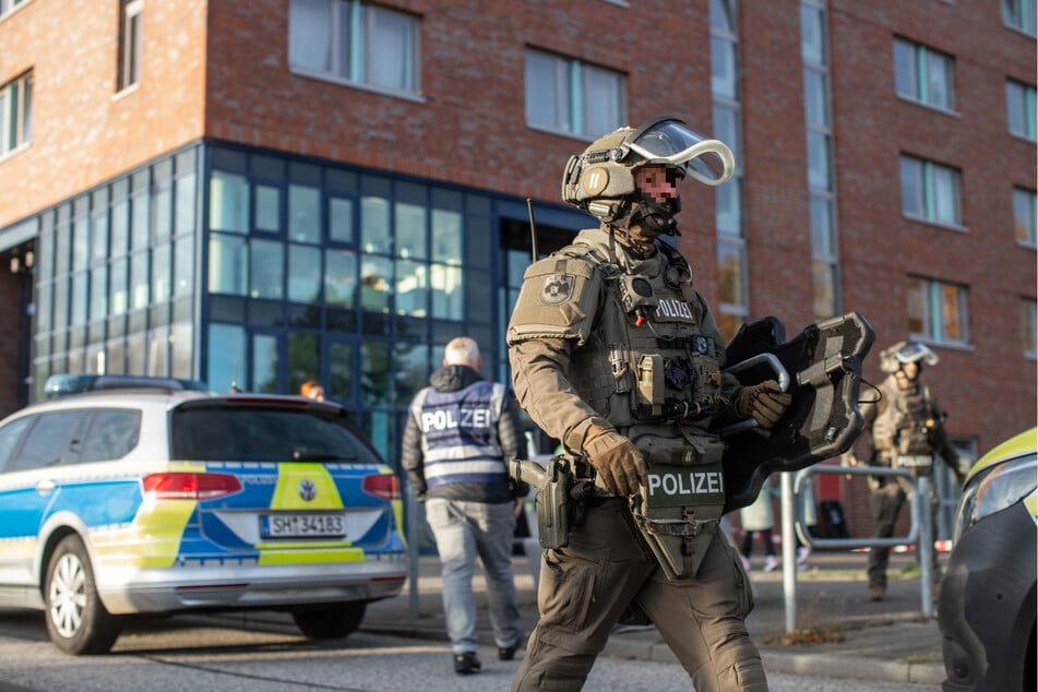 Am Sonntag stürmte das SEK eine Wohnung in Kiel.