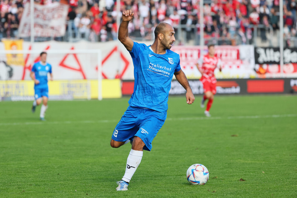 Prominente Spieler, aber kein Stadion: Die VSG Altglienicke hat einige Altstars um Ex-Dynamo und Ex-Unioner Akaki Gogia (32) in ihren Reihen.