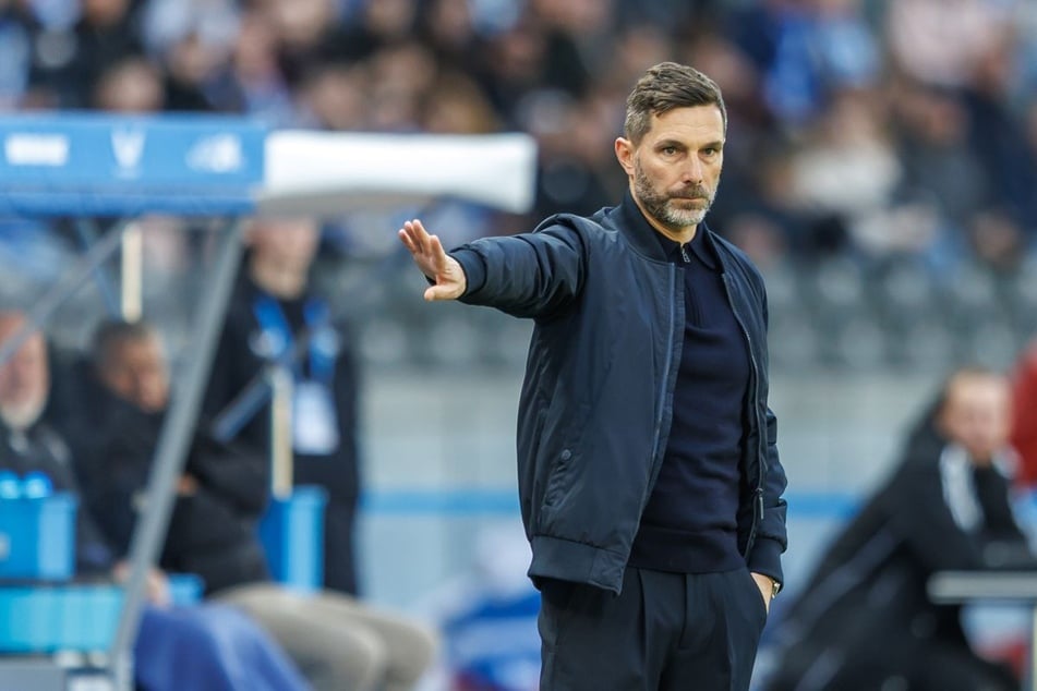 Hertha-Coach Stefan Leitl will trotz Platz sechs noch Punkte holen und geht mit Selbstvertrauen ins Auswärtsspiel beim abstiegsbedrohten 1. FC Magdeburg. (Archivfoto)