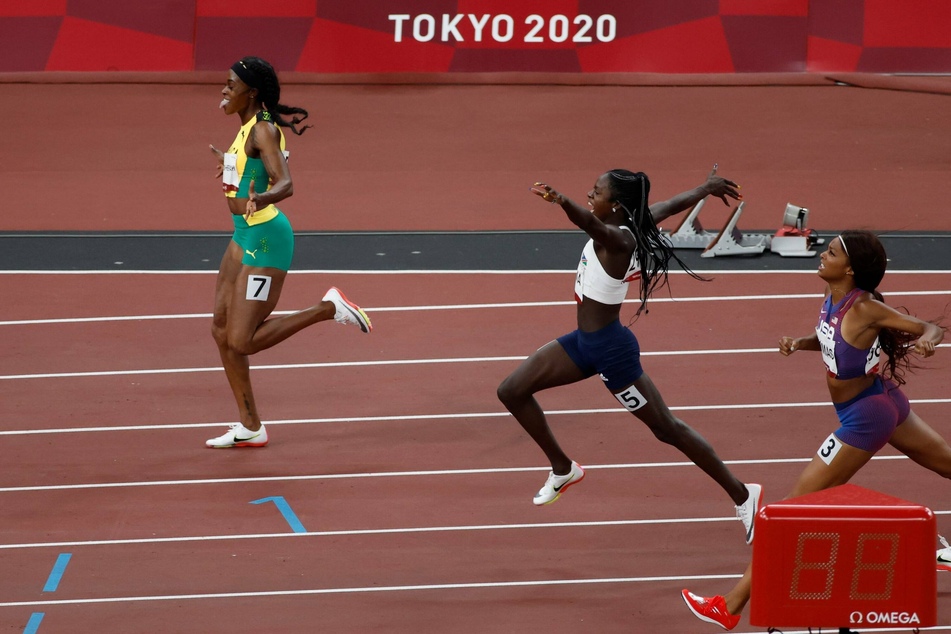 Jamaica s Elaine Thompson-Herah (l.) finished first, Nanimbia's Christine Mbomba (c.) second, and American Gabrielle Thomas (r.) third in the women's 200-meter final.