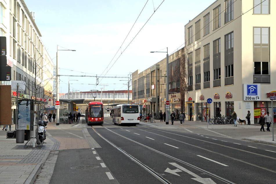 Die Kesselsdorfer Straße in Dresden (Archivbild).