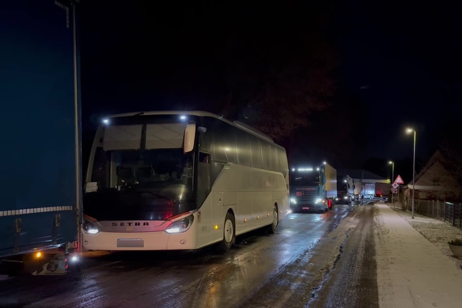 Die Autobahn war bereits seit der Nacht gesperrt.