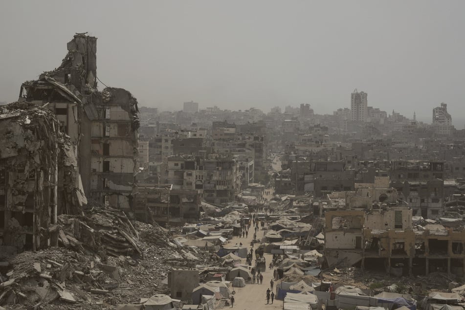 In einem eindringlichen Appell fordern 19 ehemalige Sicherheitschefs Israels ein sofortiges Ende des Gaza-Kriegs.