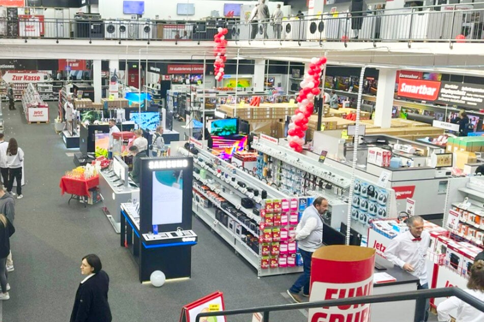 Am Sonntag (19.4.) bekommt Ihr bei MediaMarkt Backnang viele starke Sonderangebote.