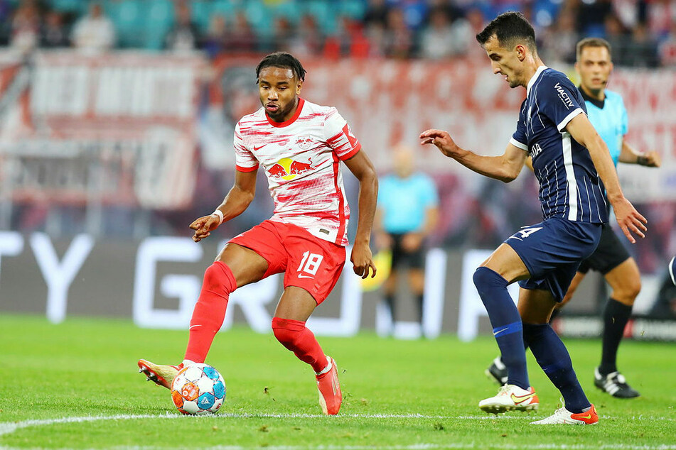 Awarded the best of a total of eleven chances in the first half: Christopher Nkunku (left).