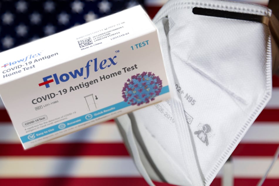 White House launches free at-home Covid test and mask distribution programs