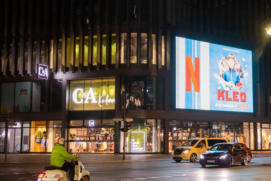Wird Berlin jetzt dunkel? Grüne und Linke wollen Leuchtreklame stoppen