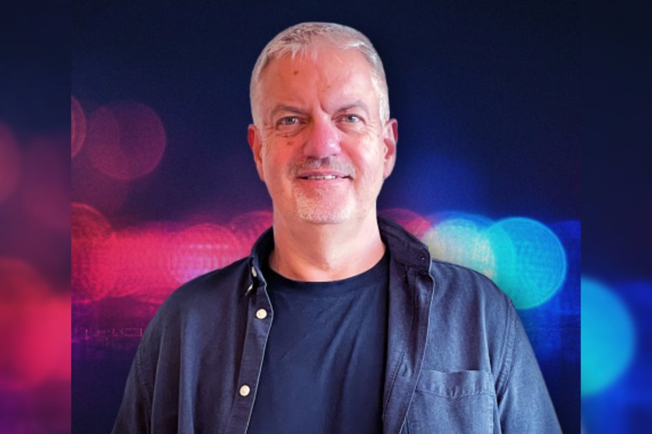 Kriminalhauptkommissar Rainer geht in seinem Beruf des Forensic Artists auf.