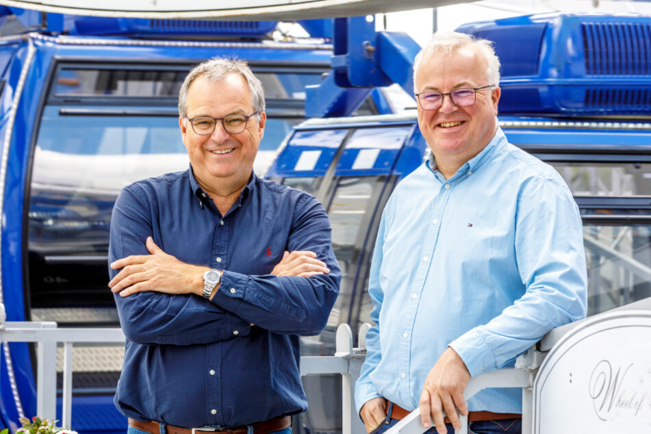 Betreiber Oscar Bruch jr. (li.) und Eventprofi Frank Schröder (51) freuen sich über den Erfolg des "Wheel of Vision".