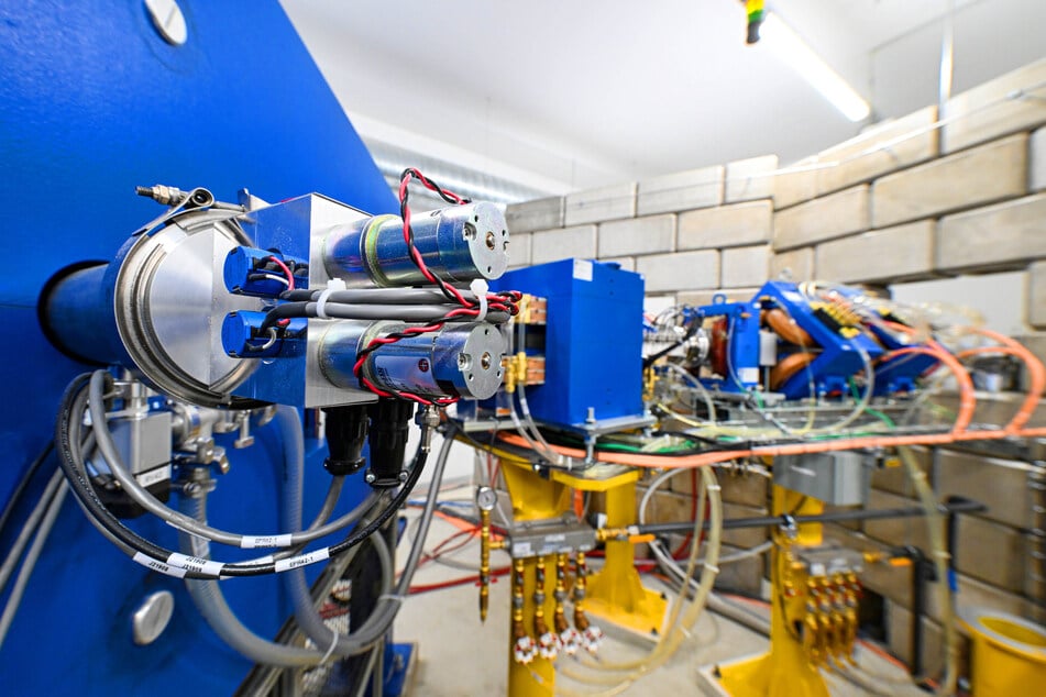 Das neue Zyklotron bei ABX.