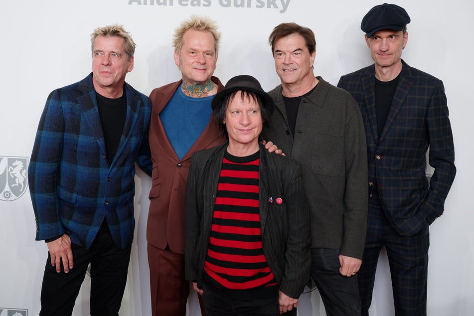 "Noch mal aus allen Rohren schießen": Film über letztes Album von "Die Toten Hosen"