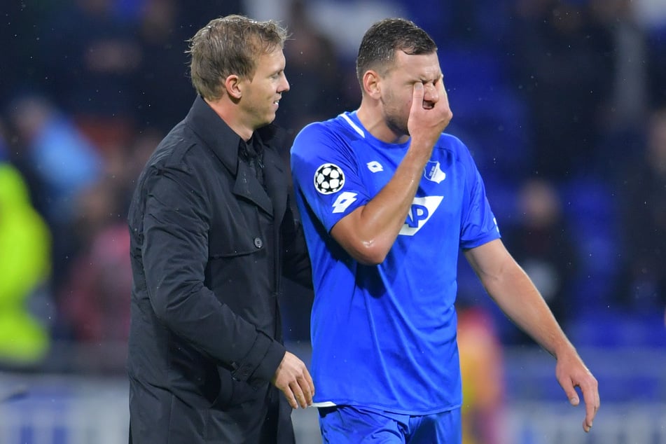 Unter Julian Nagelsmann (l.) absolvierte Adam Szalai 80 Spiele bei der TSG Hoffenheim. (Archivbild aus 2018)