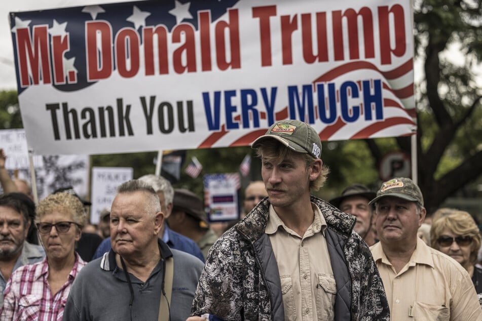 Trump administration to resettle first white South Africans "within days"