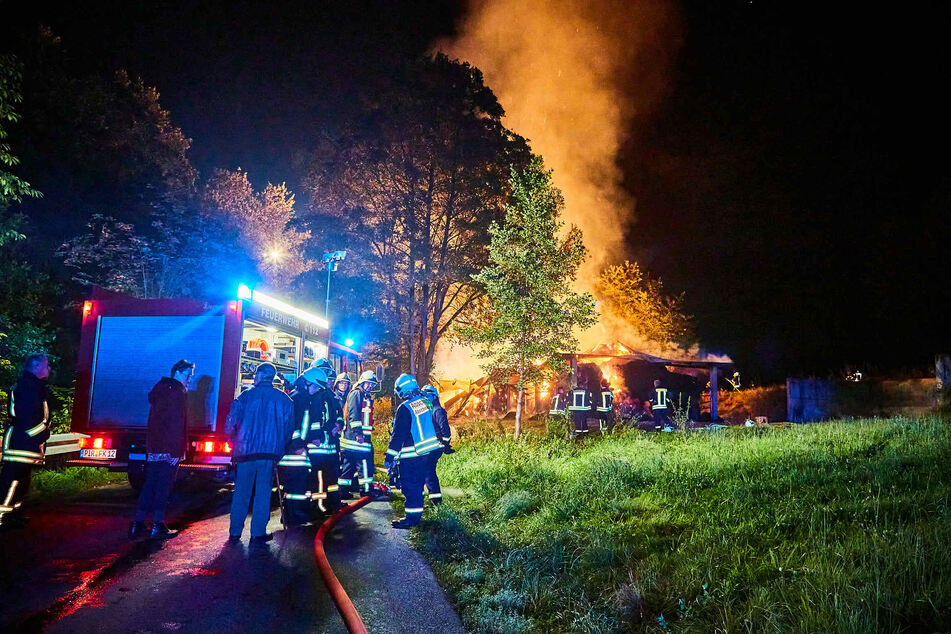 Die Feuerwehr war mit einem Großaufgebot im Sebnitzer Ortsteil Schönach zu Gange.