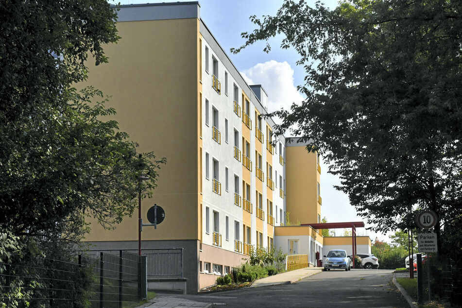 Im Zwickauer Pflegeheim "Stadtblick" wurde im September vergangenen Jahres eine tote Rentnerin mit Würgespuren aufgefunden.
