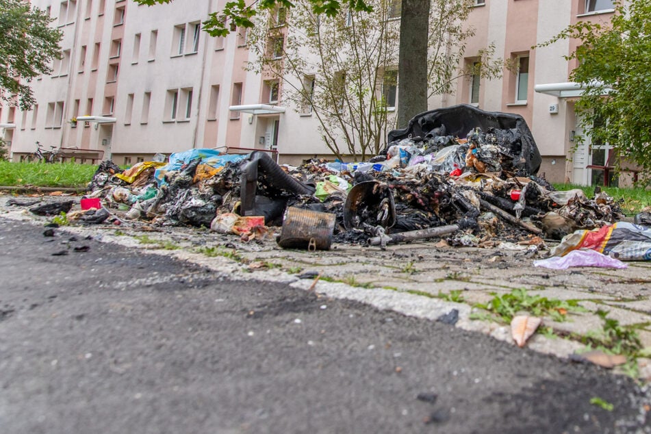 Brandstiftung? Mehrere Mülltonnen abgefackelt